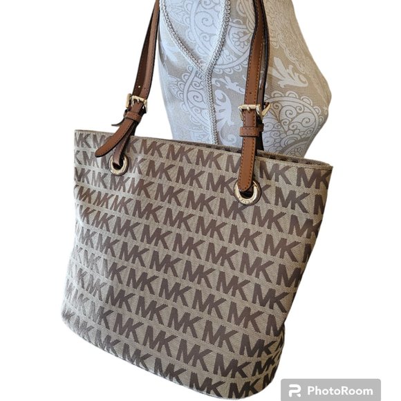 Michael Kors Handbags - Michael Kors-Michael Kors Signature Jet Set Tote M
